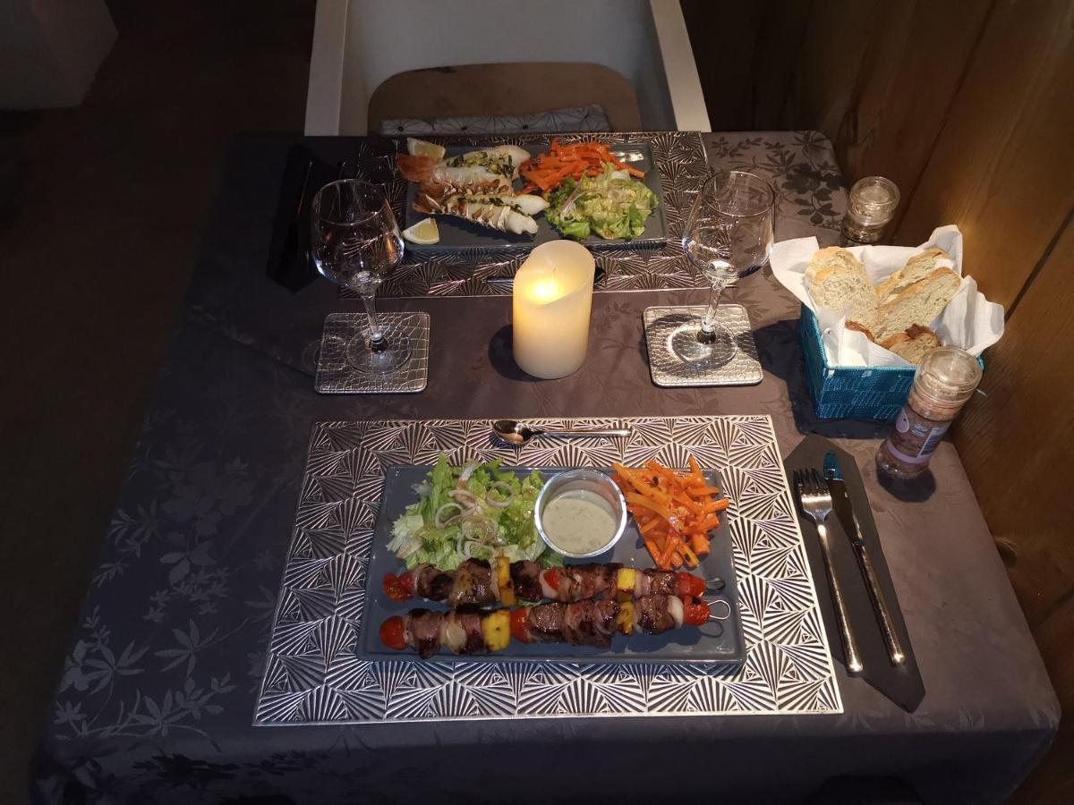 Hostal 170 Room 16 Service Appartement Le Tampon Eksteriør billede